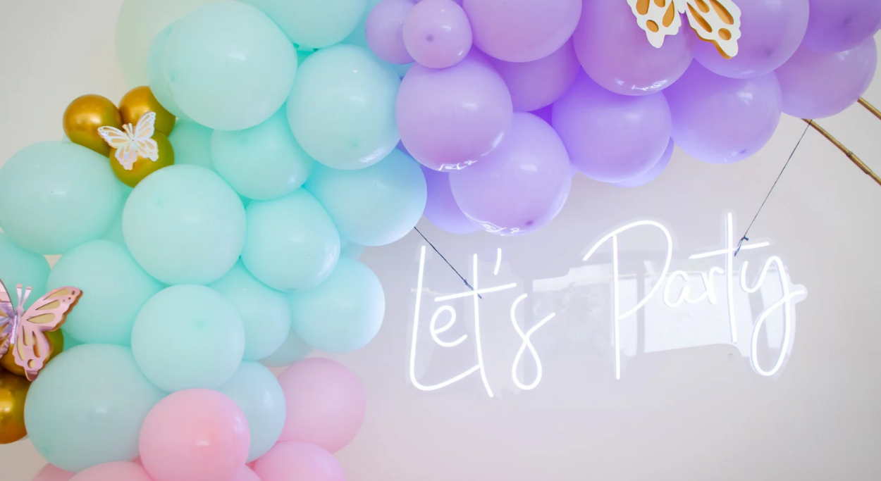 Dekoracje balonowe na Twoją imprezę - sprawdź